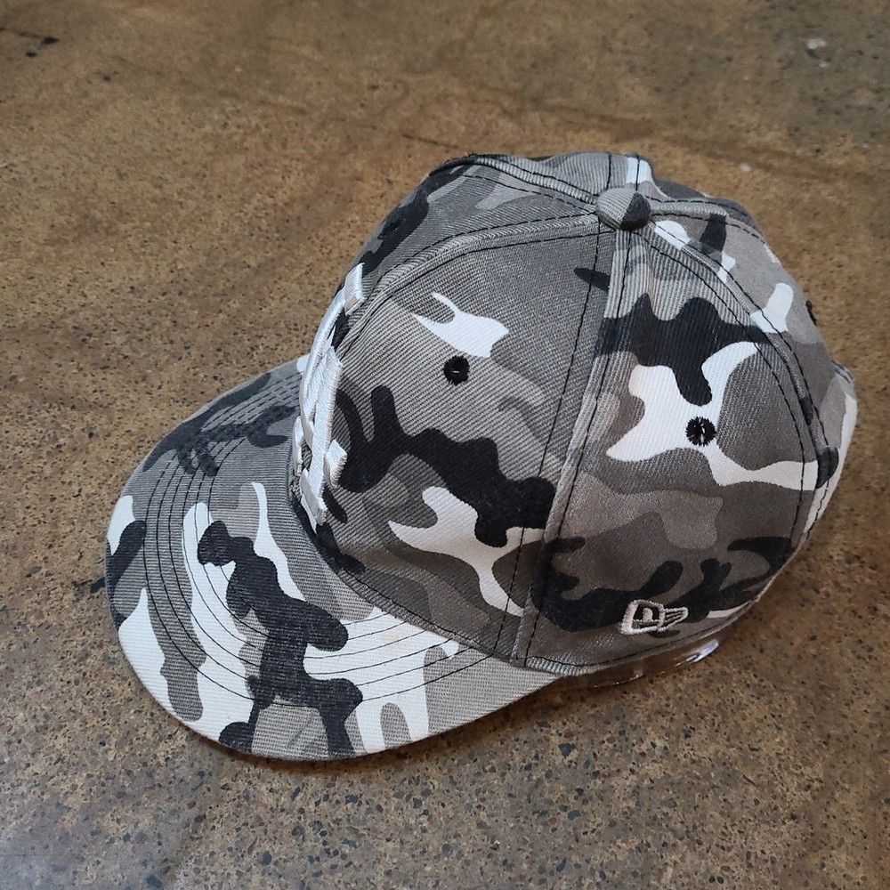 뉴에라 카모 밀리터리 볼캡 모자 M02607